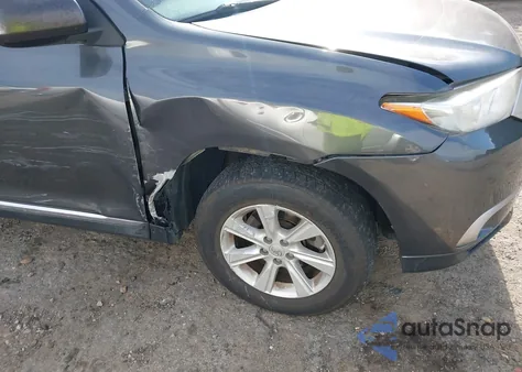 2013 Toyota Highlander Se V6 from USA, damaged, VIN 5TDZK3EH3DS140645